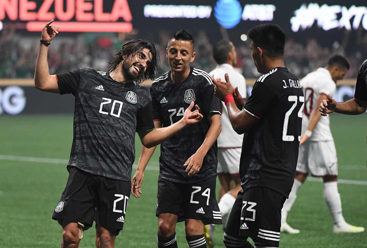 ‘Tata’ Martino lleva paso perfecto con el Tricolor