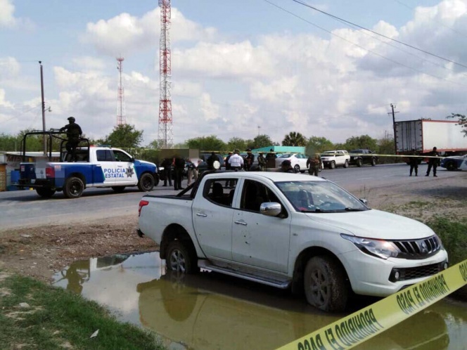 Policías matan a 3 en Las Norias.
