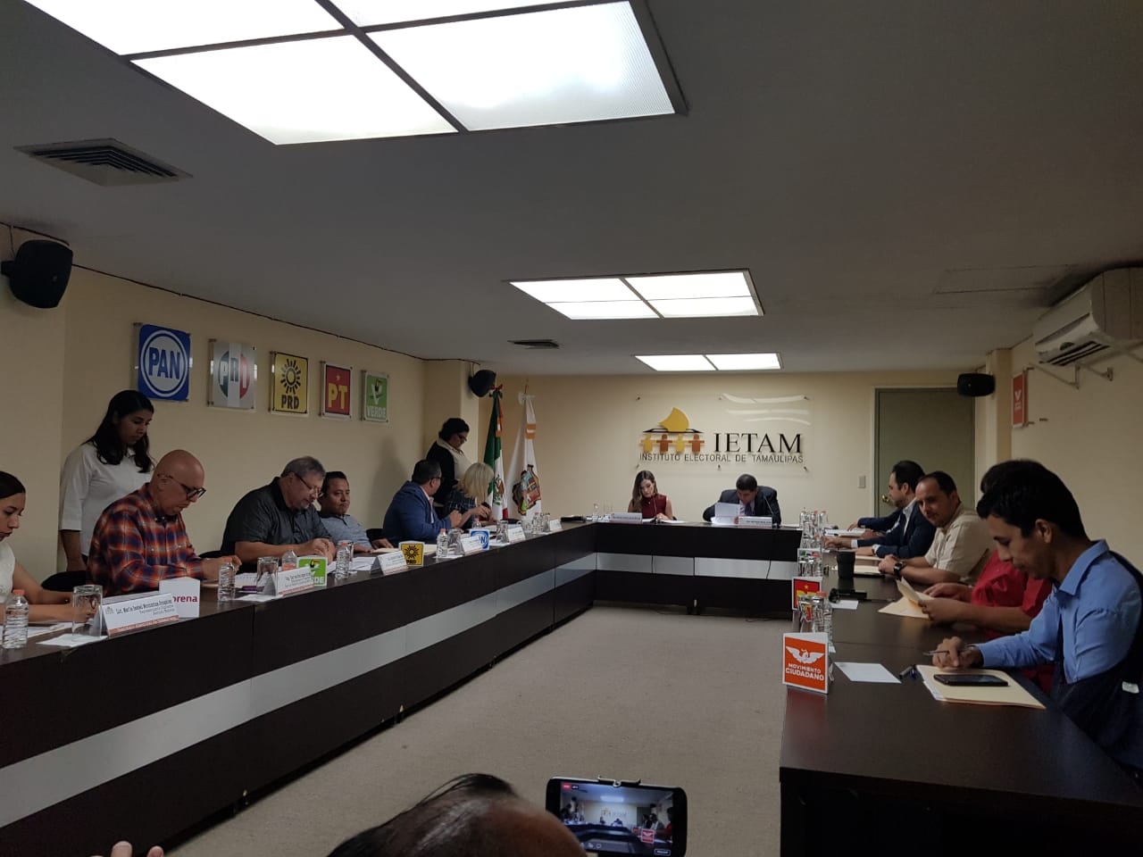 Reparto de pluris, hasta agosto.
