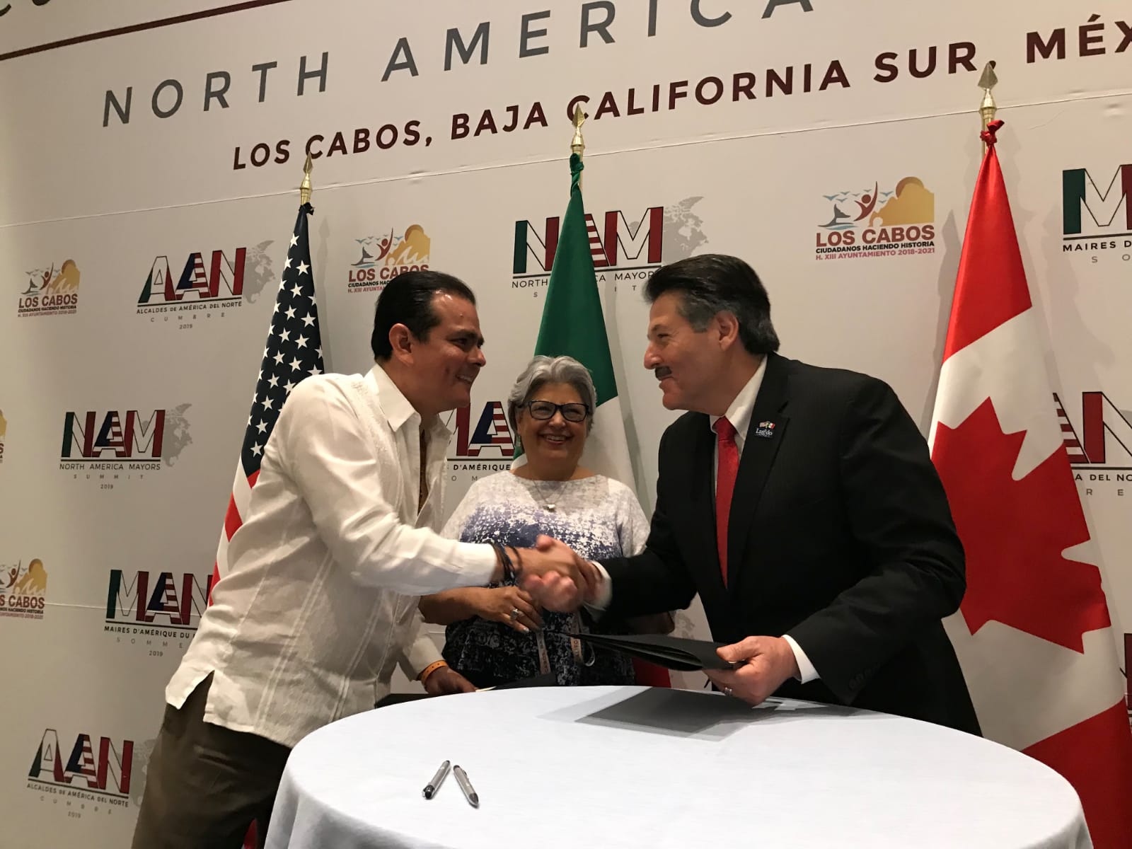 Participa Enrique Rivas en la primera cumbre de Alcaldes de América del Norte.