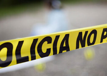 Se ahorca en su domicilio.