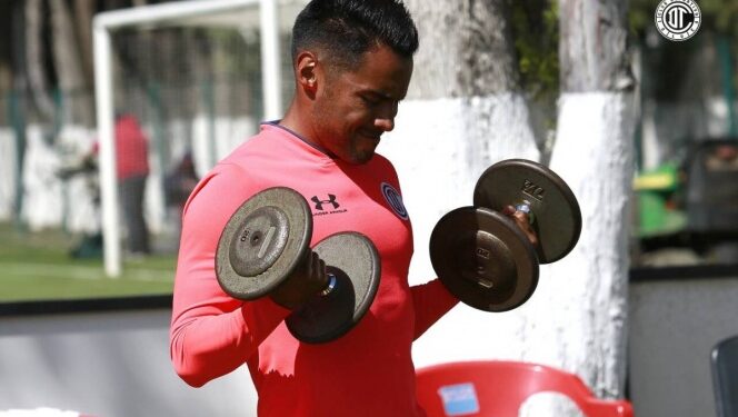 ‘Gallo’ Vázquez agradece la confianza que le dieron en Toluca