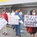 Profes inconformes toman oficinas del ISSSTE