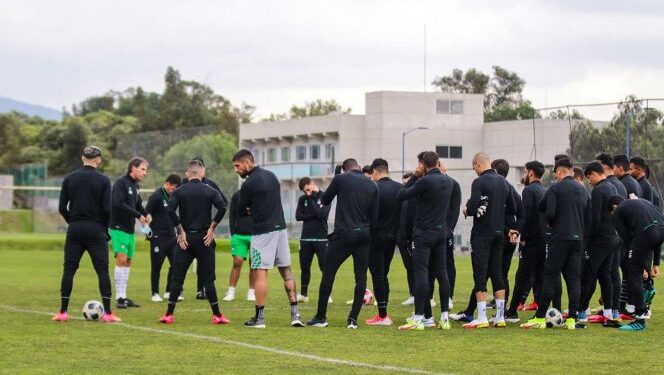 Santos quiere impedir que las Águilas vuelen en el Azteca