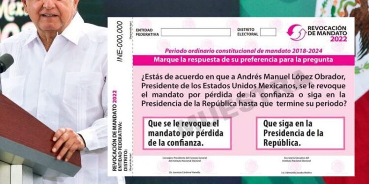 INE aprueba boleta para revocación de mandato; así es