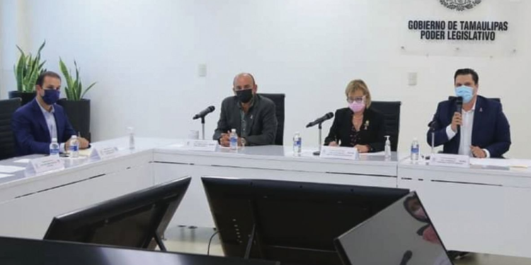 Frena justicia federal desafuero de Jueza.