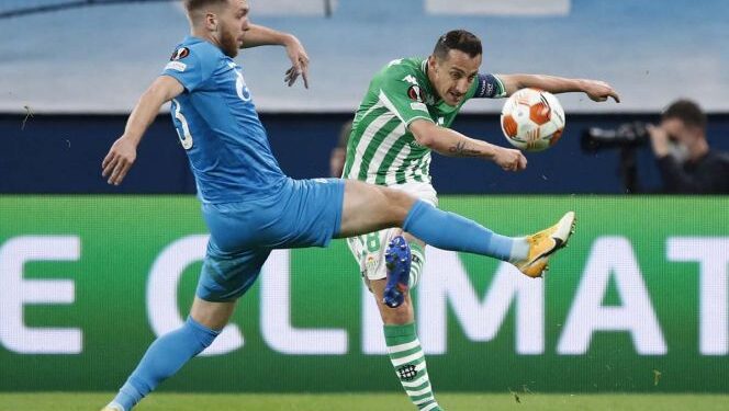 Guardado le dio la victoria al Betis en Liga Europa