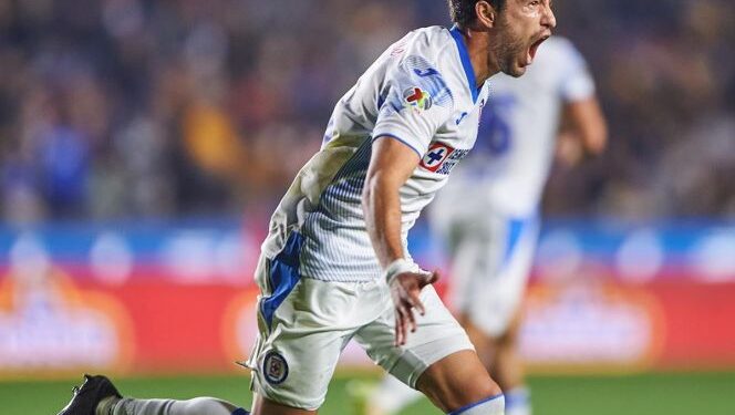 Cruz Azul rescata punto agónico en el ‘Volcán’