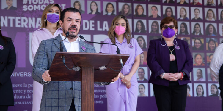 Preside Rector de la UAT actividades por el Día Internacional de la Mujer