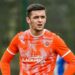 Futbolista del Blackpool revela abiertamente su homosexualidad