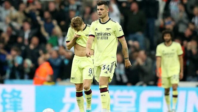 Arsenal se aleja de la próxima Champions League