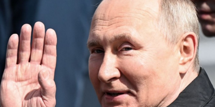 Putin, está «muy enfermo de cáncer en la sangre»: oligarca ruso.