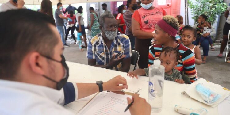 Reconocen migrantes la atención del gobierno municipal