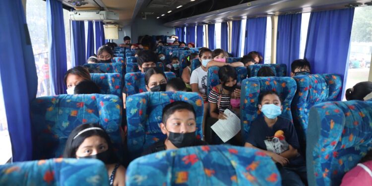 Inmunizan contra Covid-19 a 2,667 niños en Nuevo Laredo.