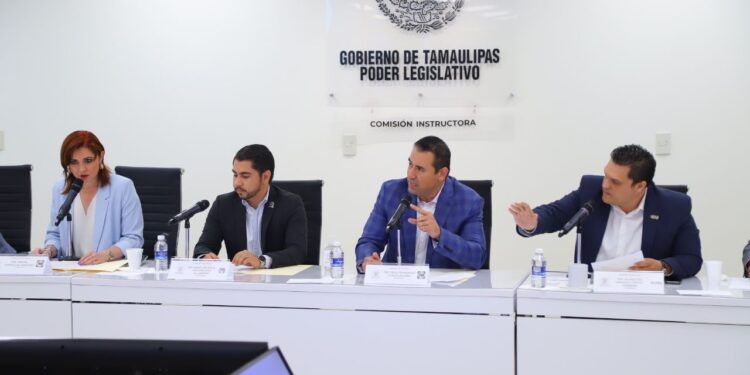 Citan a fiscal anticorrupción por desafuero de diputada