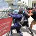 Llaman a protestar en paz…y atacan cuartel; encapuchados lesionan a 39 policías y soldados.