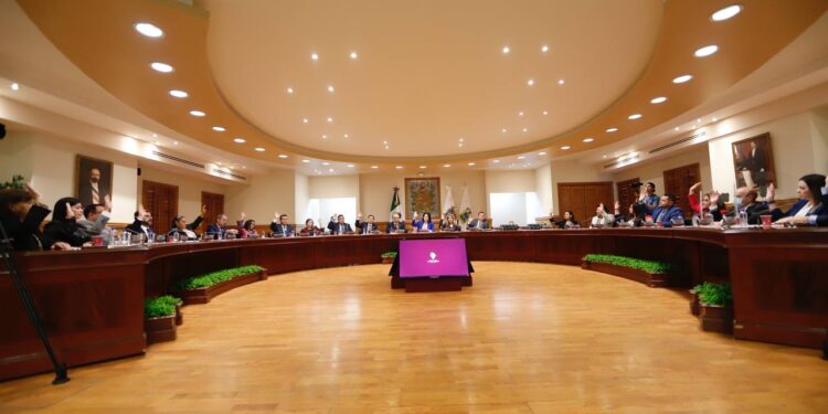 Aprueba Cabildo descuento del 100% a recargos del impuesto predial durante diciembre