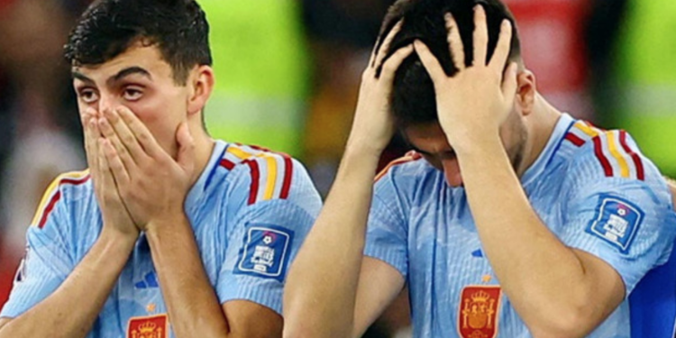 «Fiasco», «Mediocre», así reaccionan en España ante eliminación.