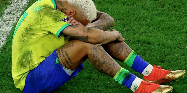 Brasil dice adiós al Mundial; cae ante Croacia.