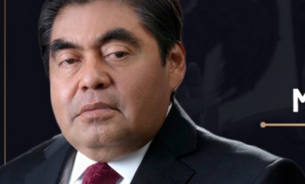 Murió Miguel Barbosa, gobernador de Puebla.