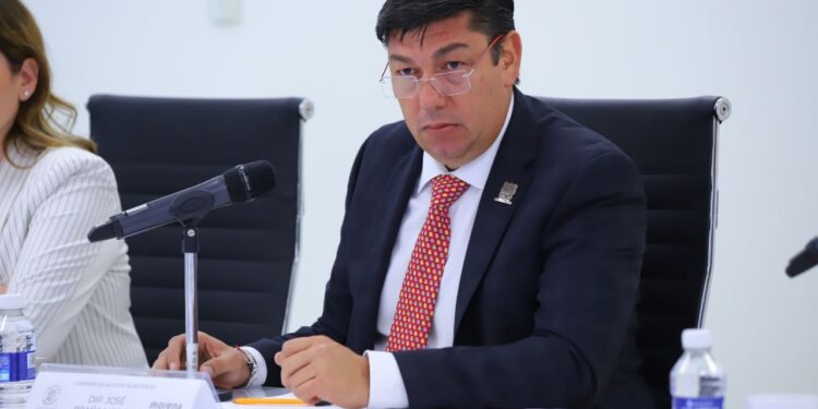 Exige Diputado a Comapa transmitir en vivo sesiones del Consejo