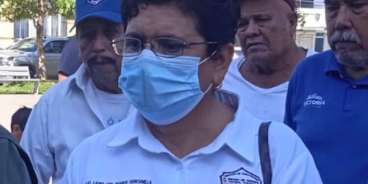 Sindicato exige pago de aguinaldo y reinstalación de despedidos para levantar plantón