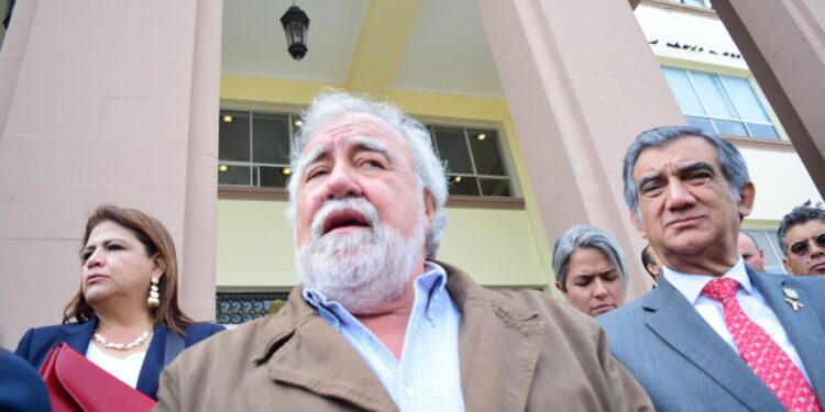 Dejó el PAN herencia violenta