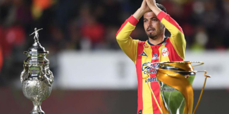 Carlos Adrián Morales es el técnico del Morelia