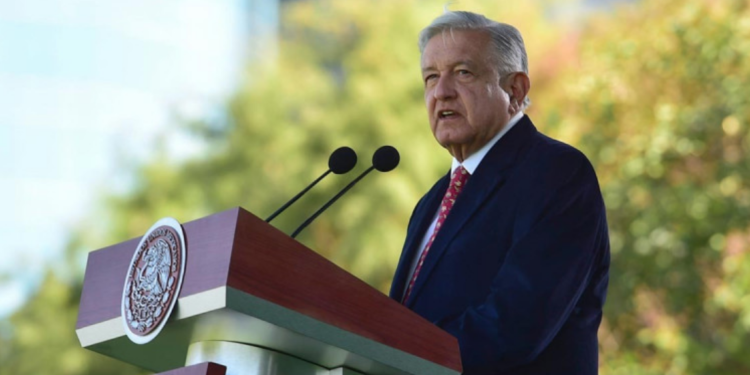 Amlo rechaza espionaje del ejército; «Es inteligencia», dice.