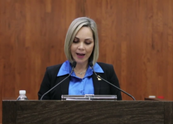 Fueron asesores del PAN los retenidos en retén criminal, dice diputada.