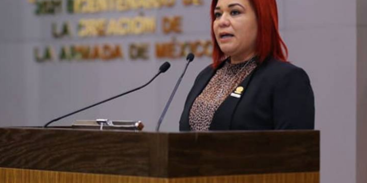 Diputados quieren reformar el Código Penal para castigar el encubrimiento entre familiares