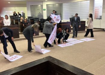 Interpelan diputados del PAN a gobernador
