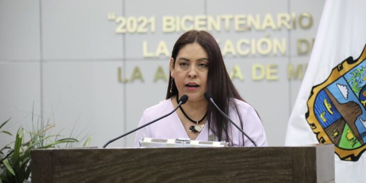 Pide diputada de Morena declarar el 31 de octubre como ¡el Día Estatal de la Oración!