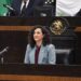 «Si la foto que trae es falsa, ¿usted deja su curul?», reta secretaria a diputada