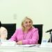 Entregarán a funcionarios estatales vehículos nuevos y de lujo