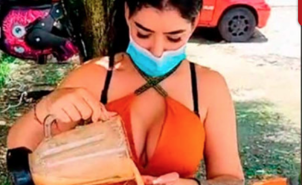 Un juguito y se te reinicia la vida; vendedora causa sensación