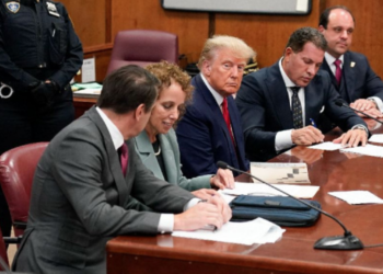 Trump se declara inocente