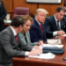 Trump se declara inocente