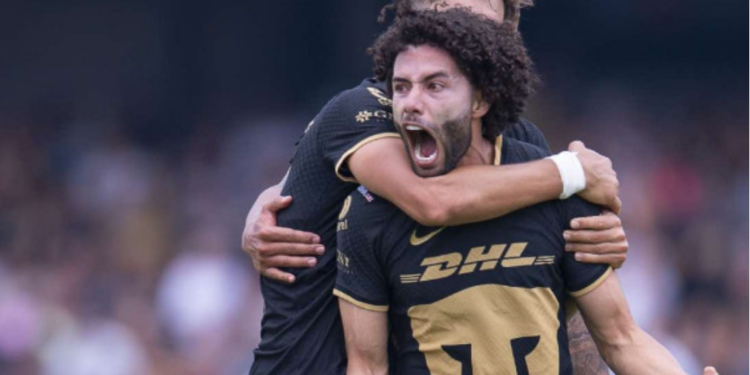 Pumas gana y acaricia la liguilla