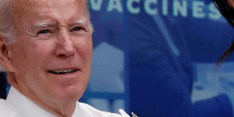 Biden pone fin a emergencia sanitaria por Covid-19 en EU
