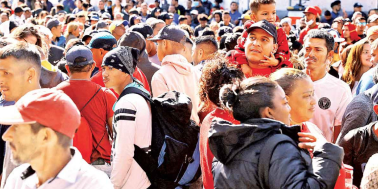 Urgen a crear ente autónomo para migrantes.