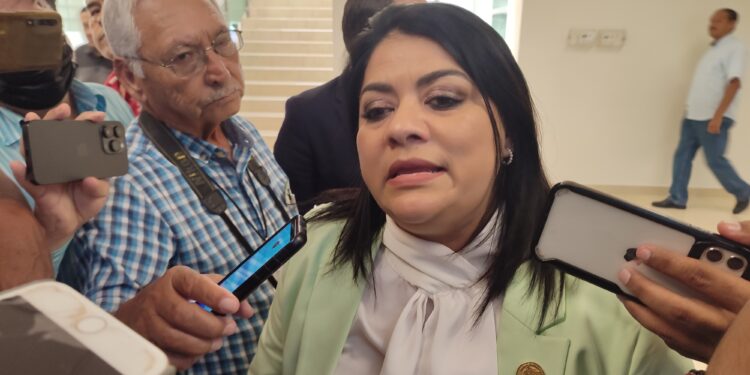 «Corcholatas» deben atenerse a lo que el pueblo diga: Úrsula.