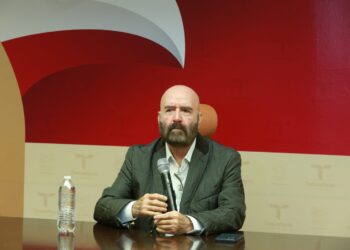 «Ahogan» deudas a Comapas