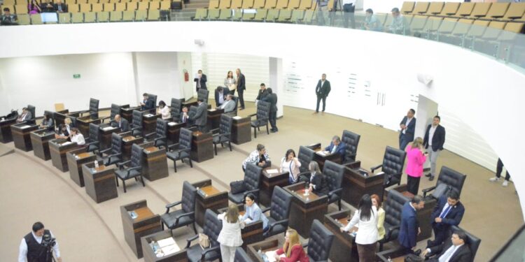 Exhorta Congreso a gobiernos a atender reclamo de agricultores