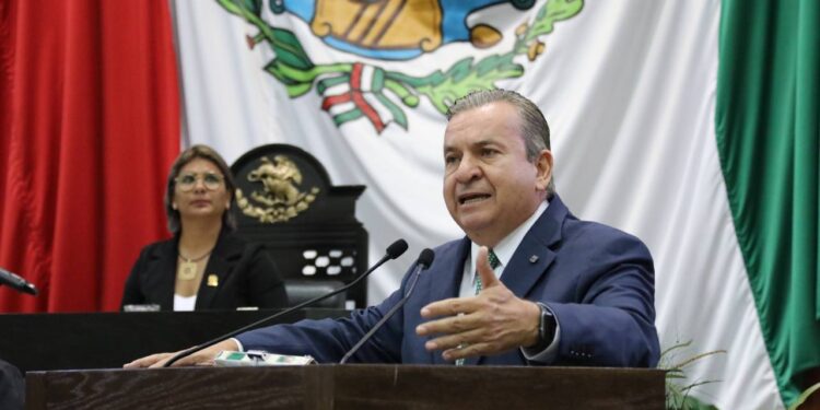 Exhorta Congreso a gobiernos a atender reclamo de agricultores