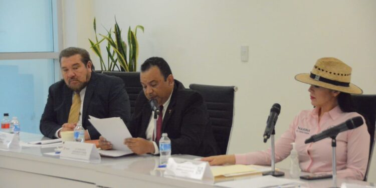 «El sector pesquero fue abandonado por completo», asegura secretario