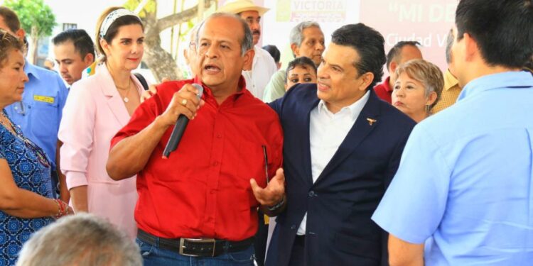 Municipio y empresarios unen esfuerzos en apoyo a la economía familiar