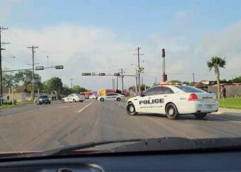 Camioneta mata a 7 en atropellamiento masivo
