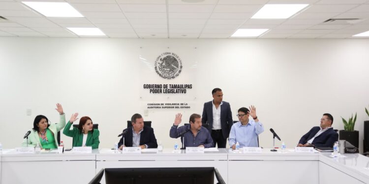 Ahora diputados “sentarán” al Auditor Superior