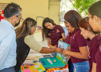 Estudiantes de la UAT desarrollan un proyecto para la estimulación de lenguaje en infantes